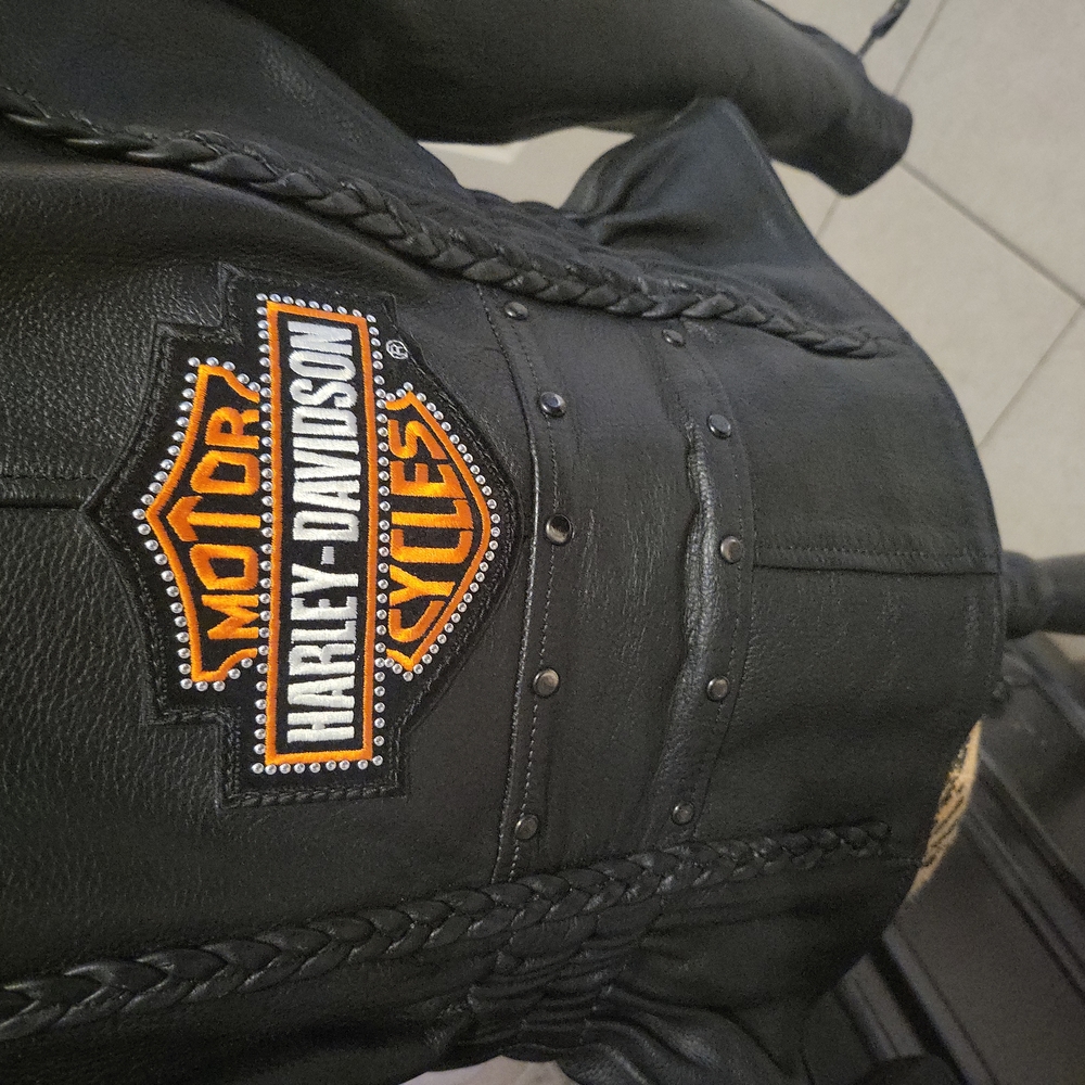 Riding Jacket - Picture 3 of 7